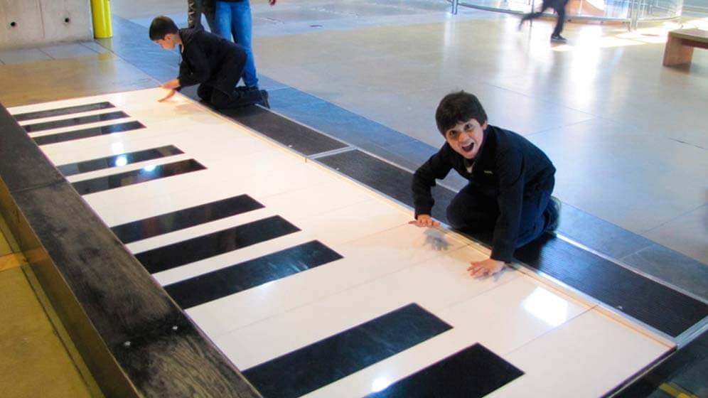 Giant Keyboard at the Interactive Mirador Museum