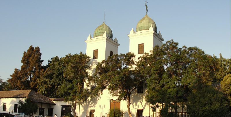 El Pueblito Los Dominicos